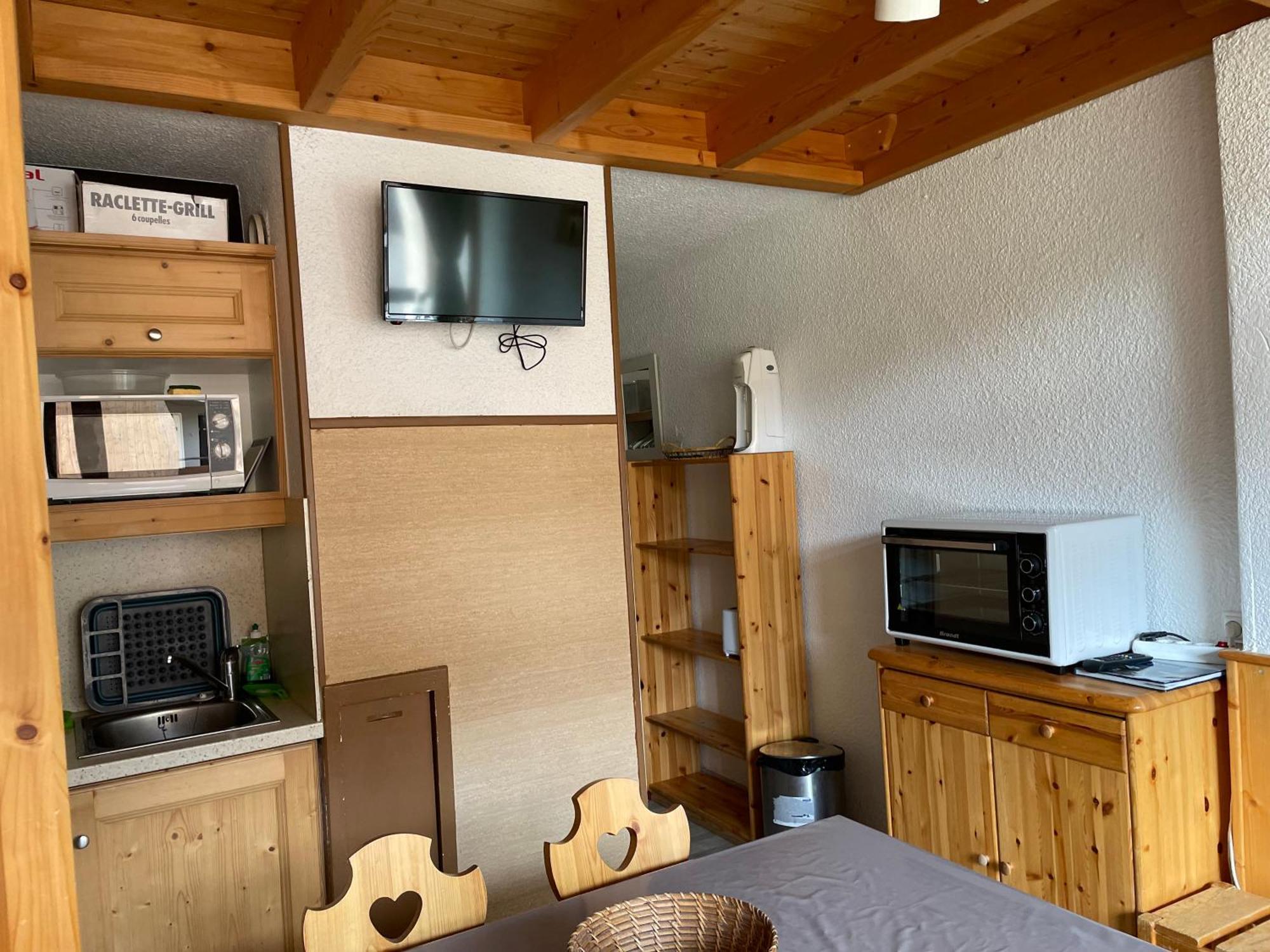 Appartement Pour 6 Personnes Au Pied Des Pistes Au Calme Aux Menuires Les Asters Сен-Мартен-де-Бельвиль Экстерьер фото